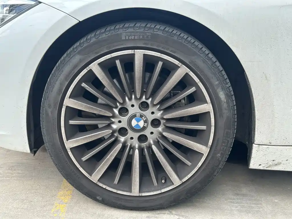 BMW 3 Series 2019
