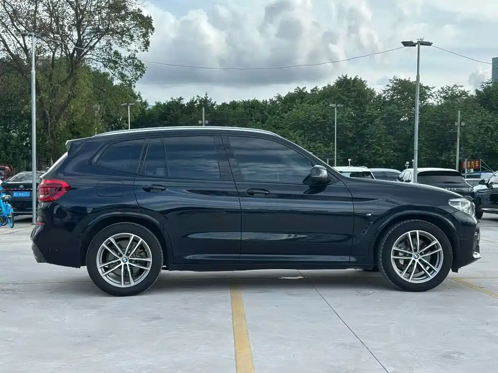BMW X3 2019 — фото 9
