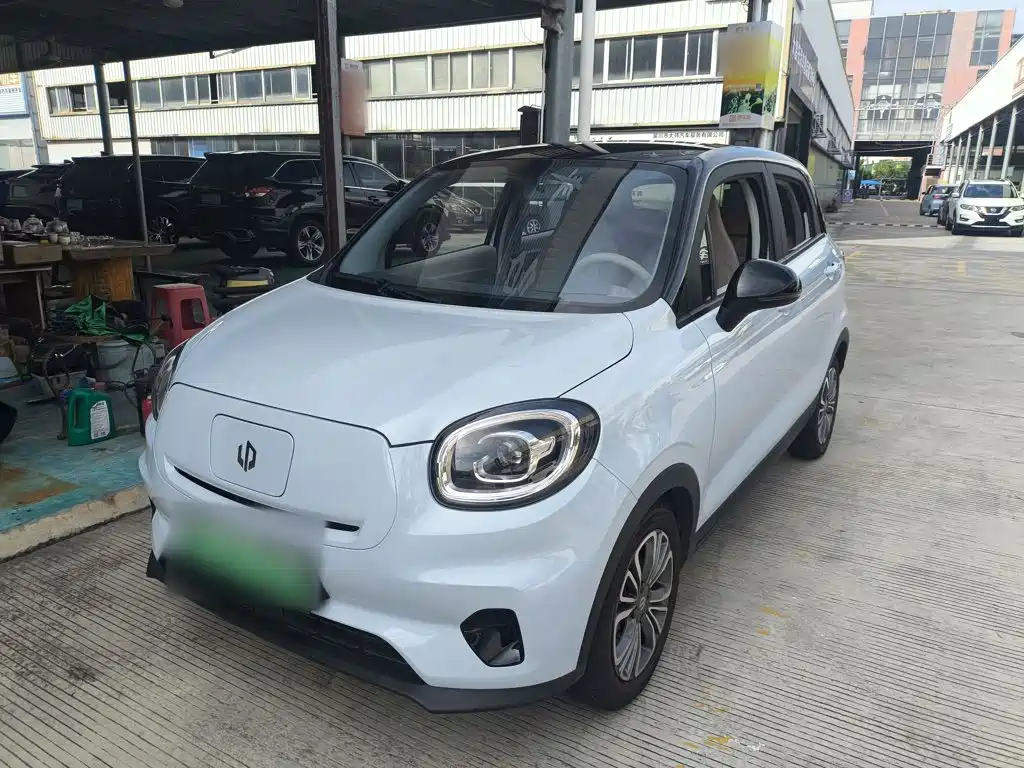 Leapmotor Zero Running T03 2024