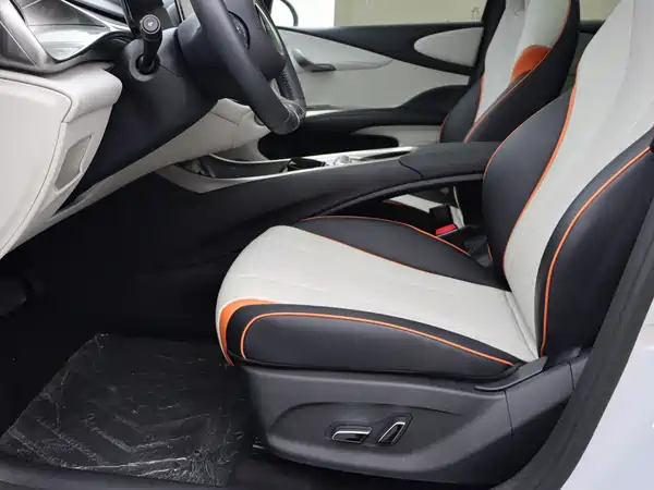 BYD Dolphin 2022