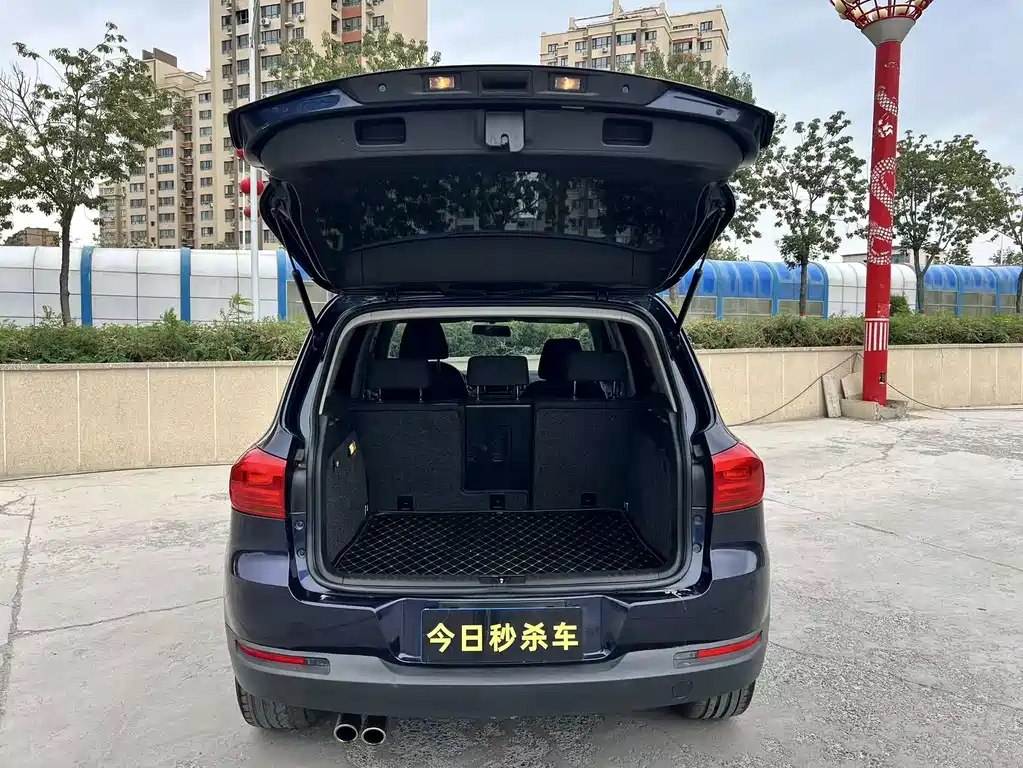 Volkswagen Tiguan 2018 — фото 16