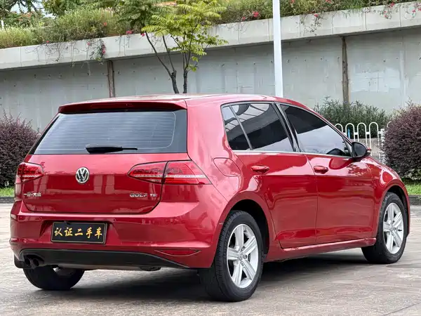 Volkswagen Golf 2014