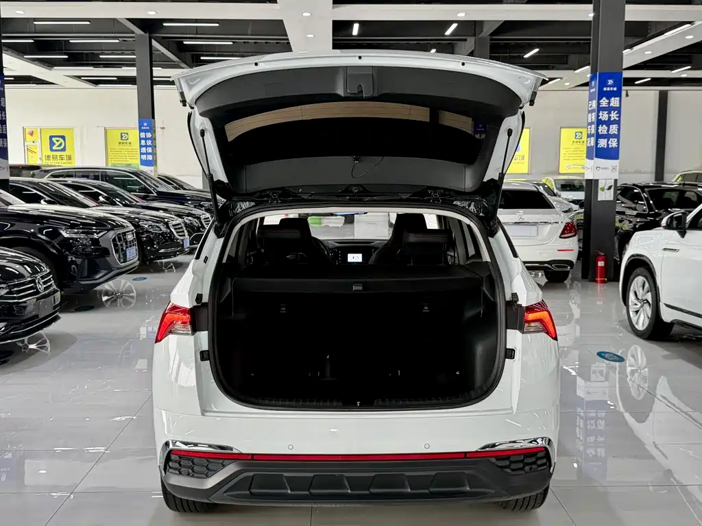 Skoda Kamiq 2023 — фото 12