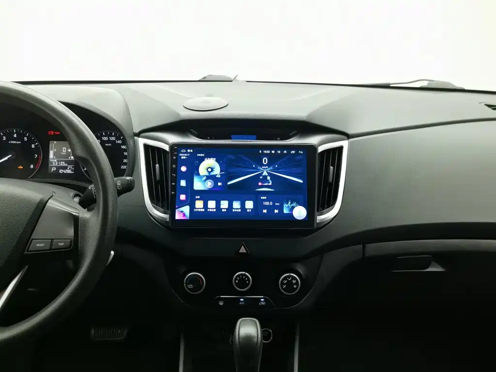 Hyundai ix25 2015 — фото 12