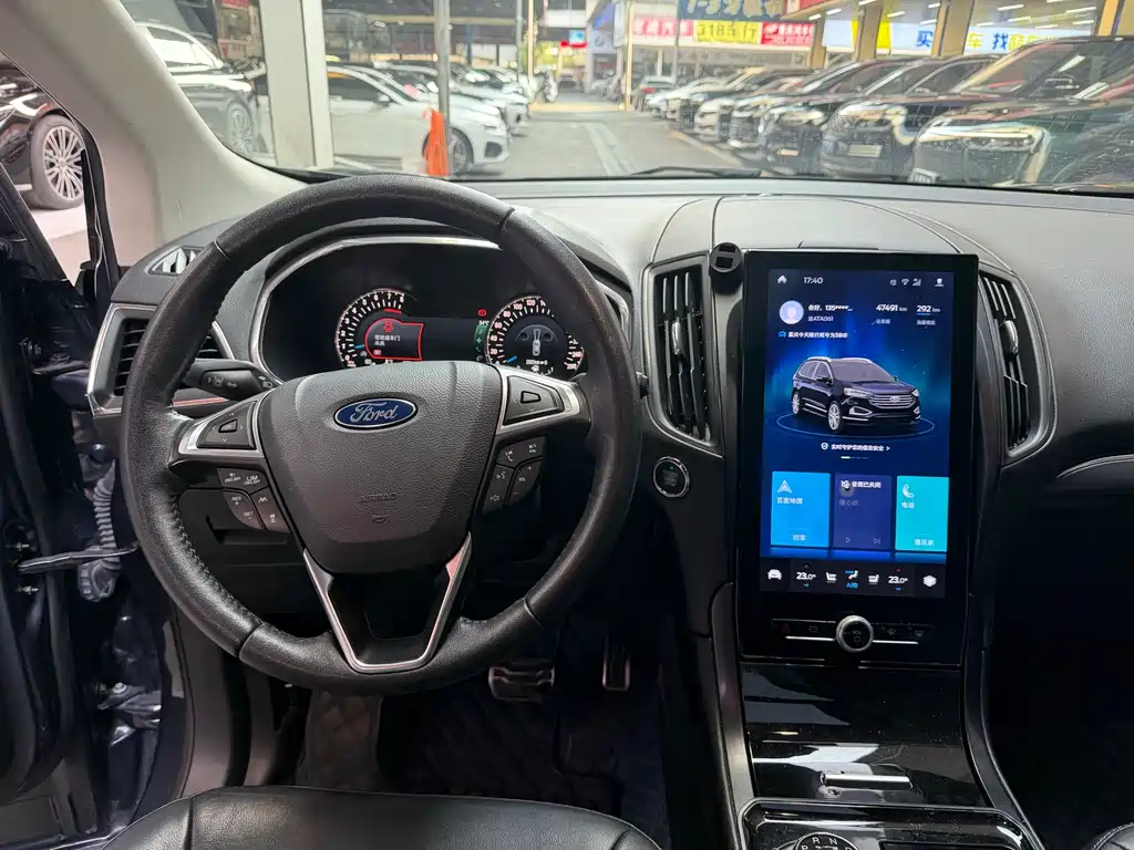 Ford Edge 2020 — фото 14