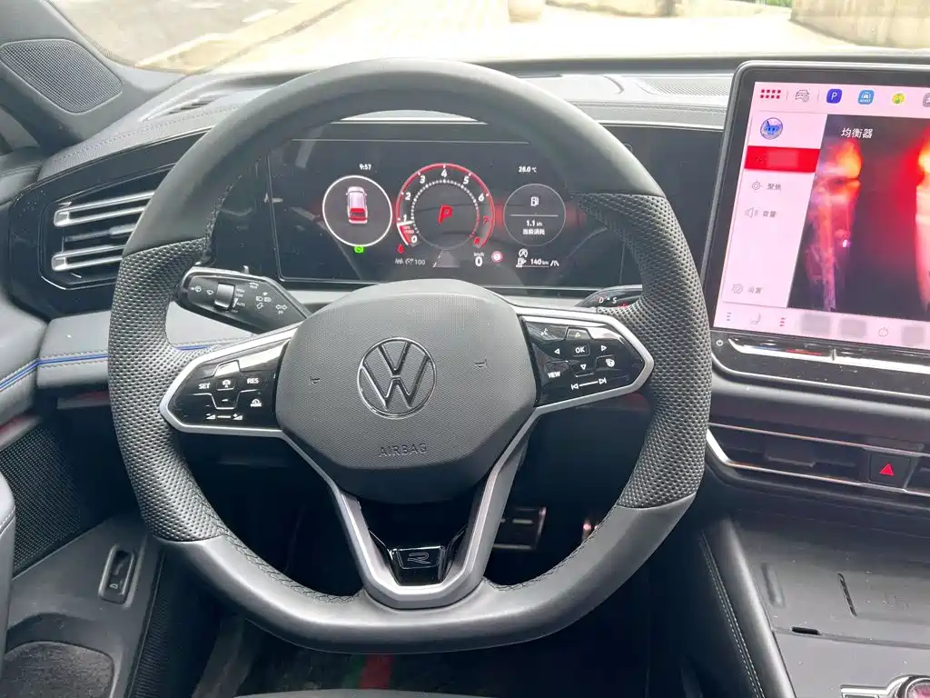 Volkswagen Tiguan L 2025 — фото 3