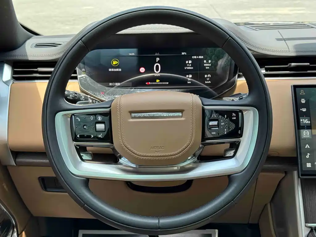 Land Rover Range Rover 2024 — фото 12