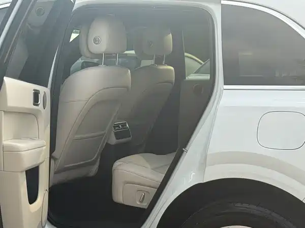 Li Auto L6 2024