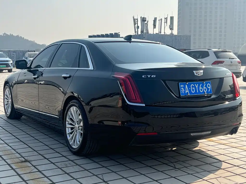 Cadillac CT6 2018 — фото 4