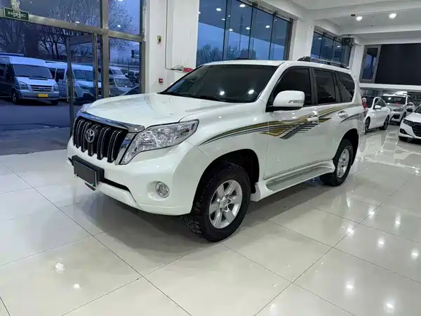 Toyota Prado 2016