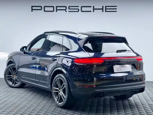 Porsche Cayenne 2023
