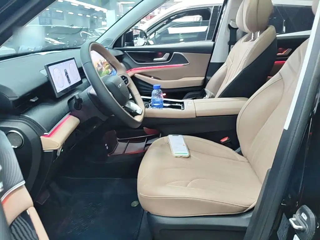 Chery Tiggo 8L 2024 — фото 15