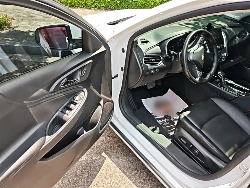Chevrolet Malibu XL 2021 — фото 16