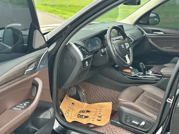 BMW X3 2021