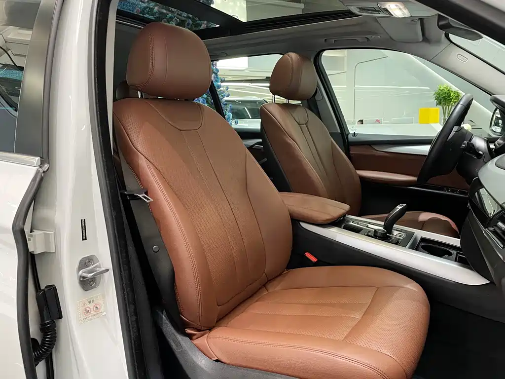 BMW X5 2019 — фото 12