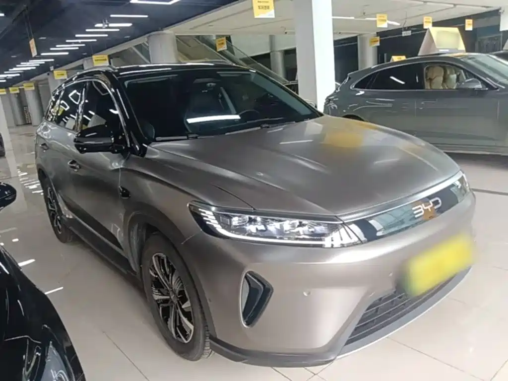 BYD Seal 05 DM-i 2025 — фото 4