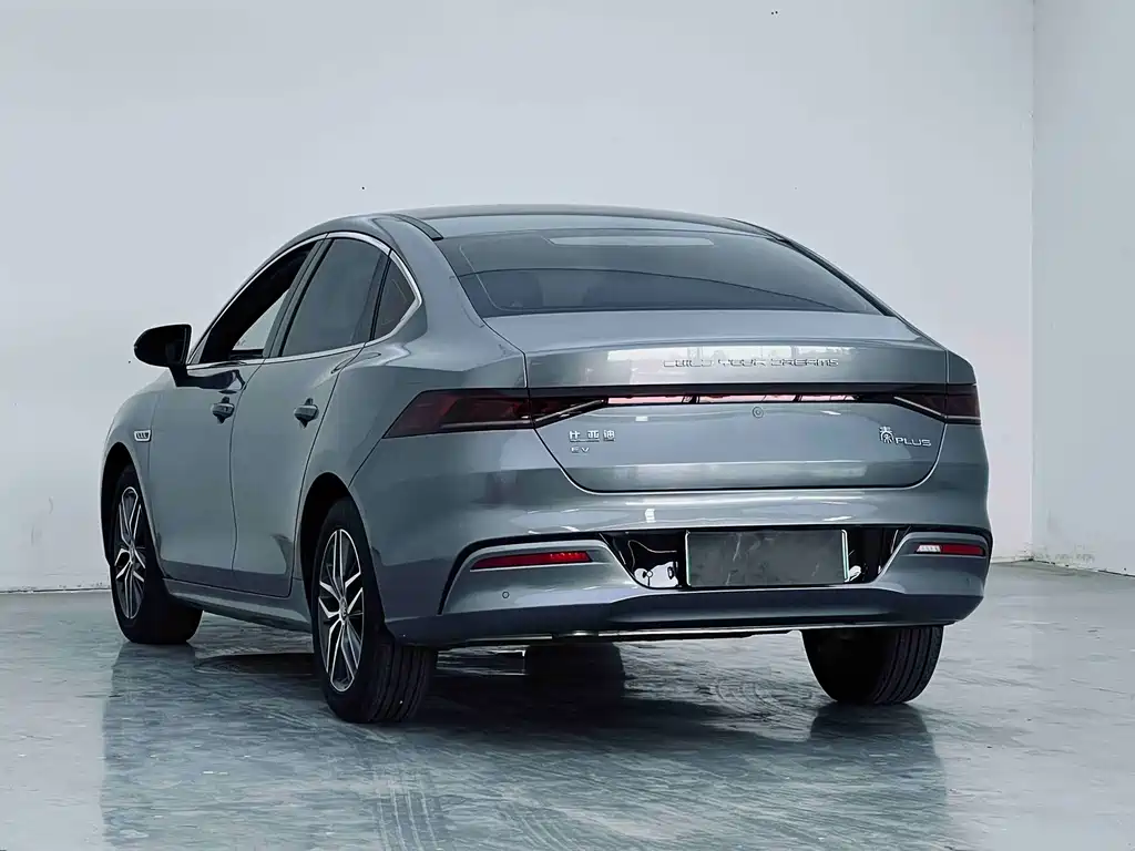 BYD Qin PLUS 2022 — фото 7