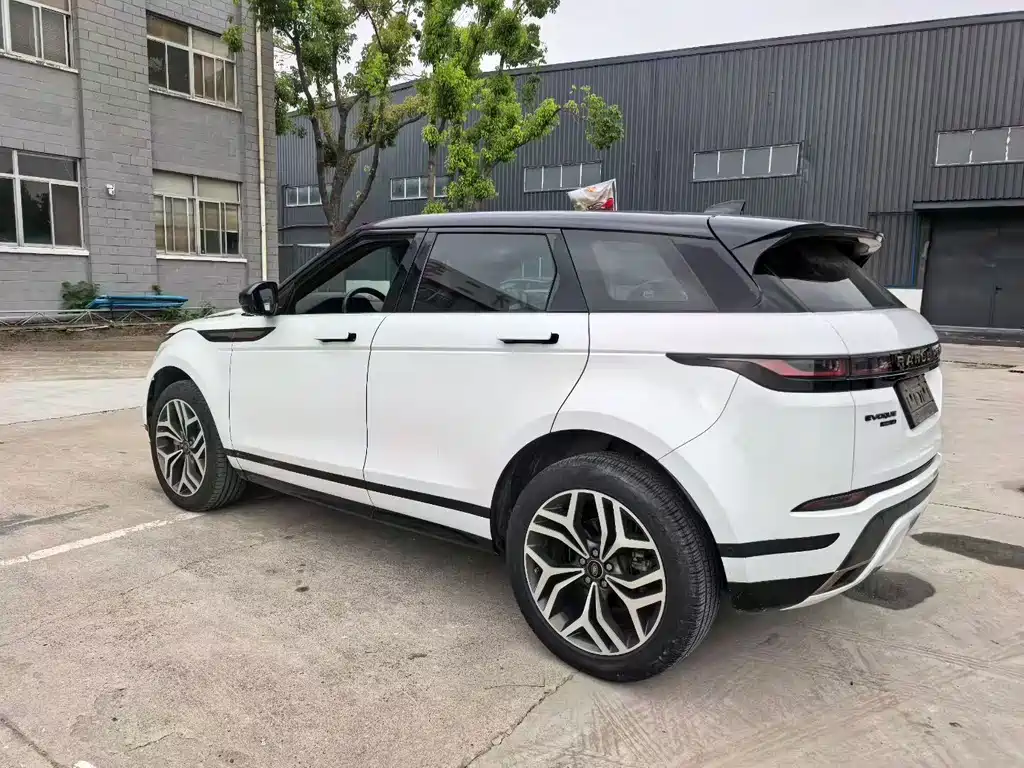 Land Rover Evoque 2020 — фото 4