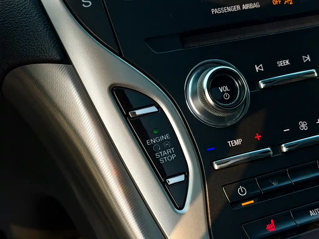 Lincoln MKX 2018 — фото 17