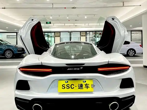 McLaren GT 2022