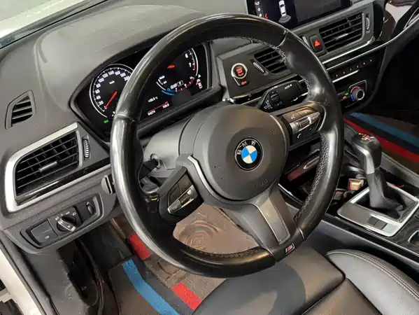 BMW 1 Series 2019