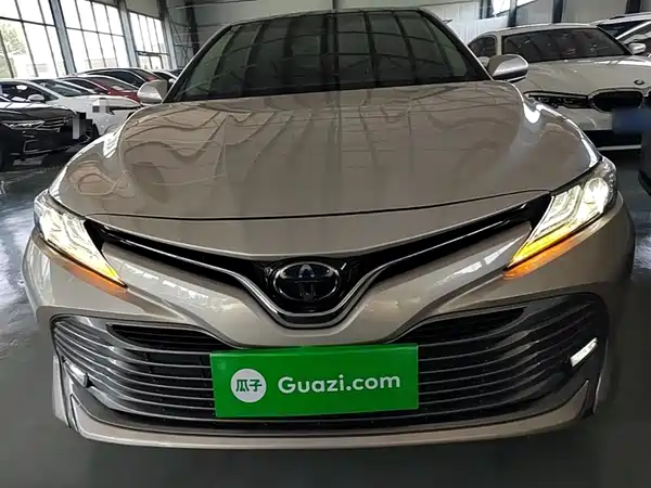 Toyota Camry 2019
