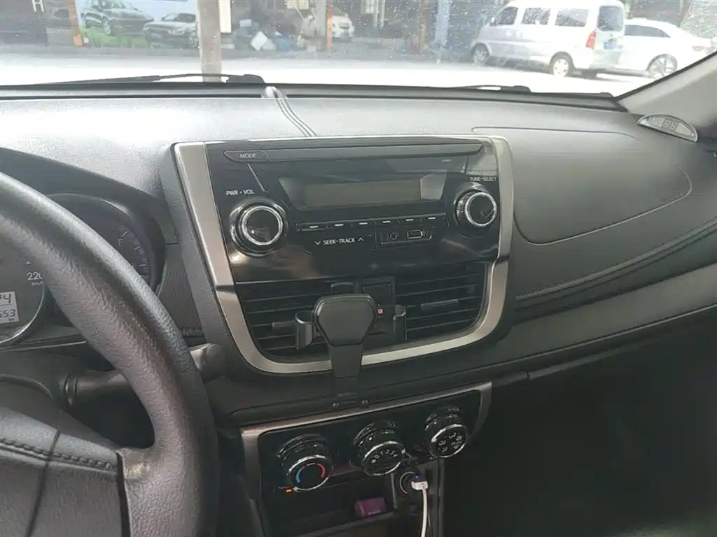 Toyota Vios 2017 — фото 13