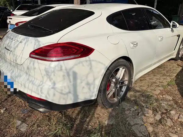 Porsche Panamera 2014
