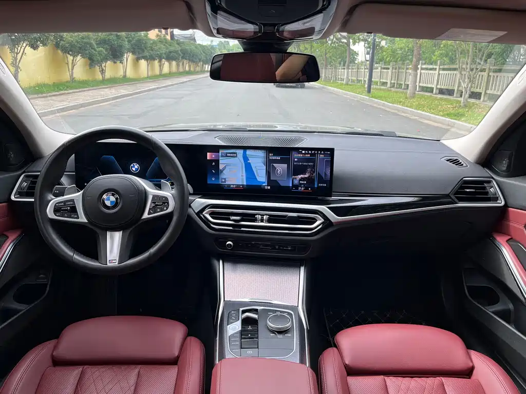 BMW 3 Series 2023 — фото 13