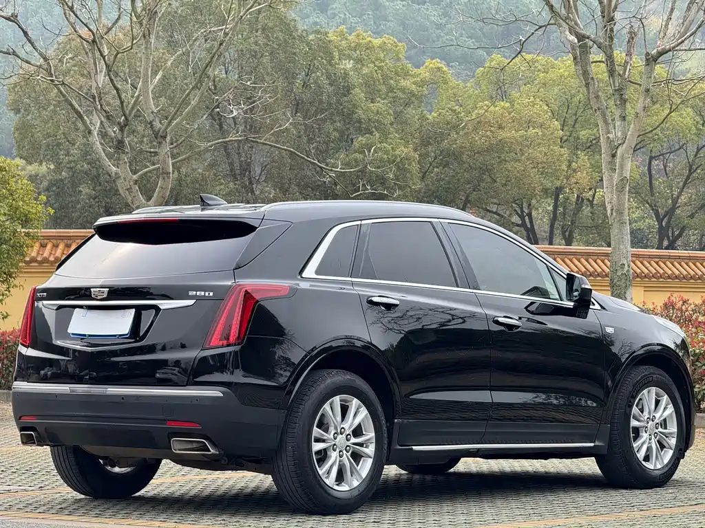 Cadillac XT5 2019 — фото 12