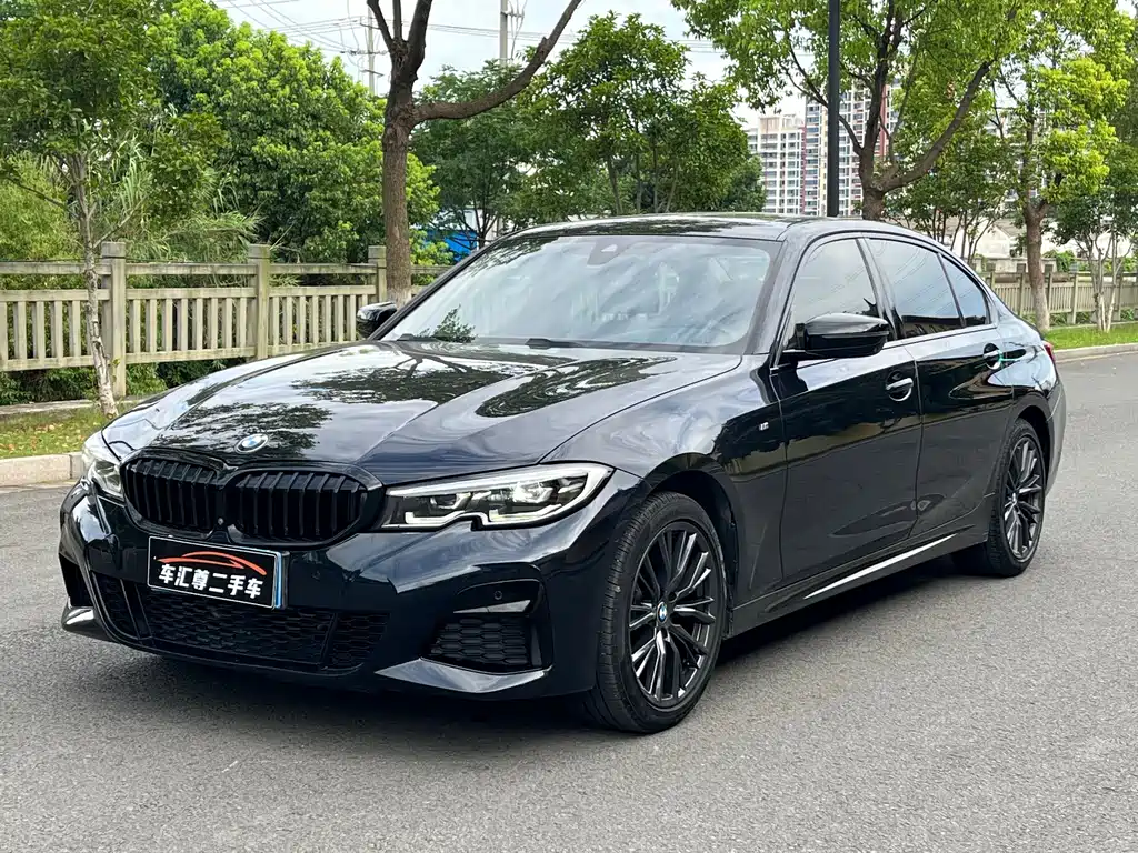 BMW 3 Series 2021