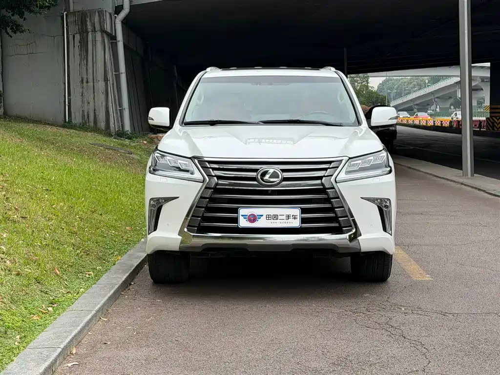 Lexus LX 2016 — фото 2