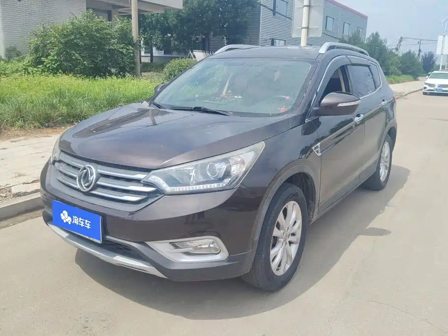 Dongfeng Fengshen AX7 2015 — фото 1