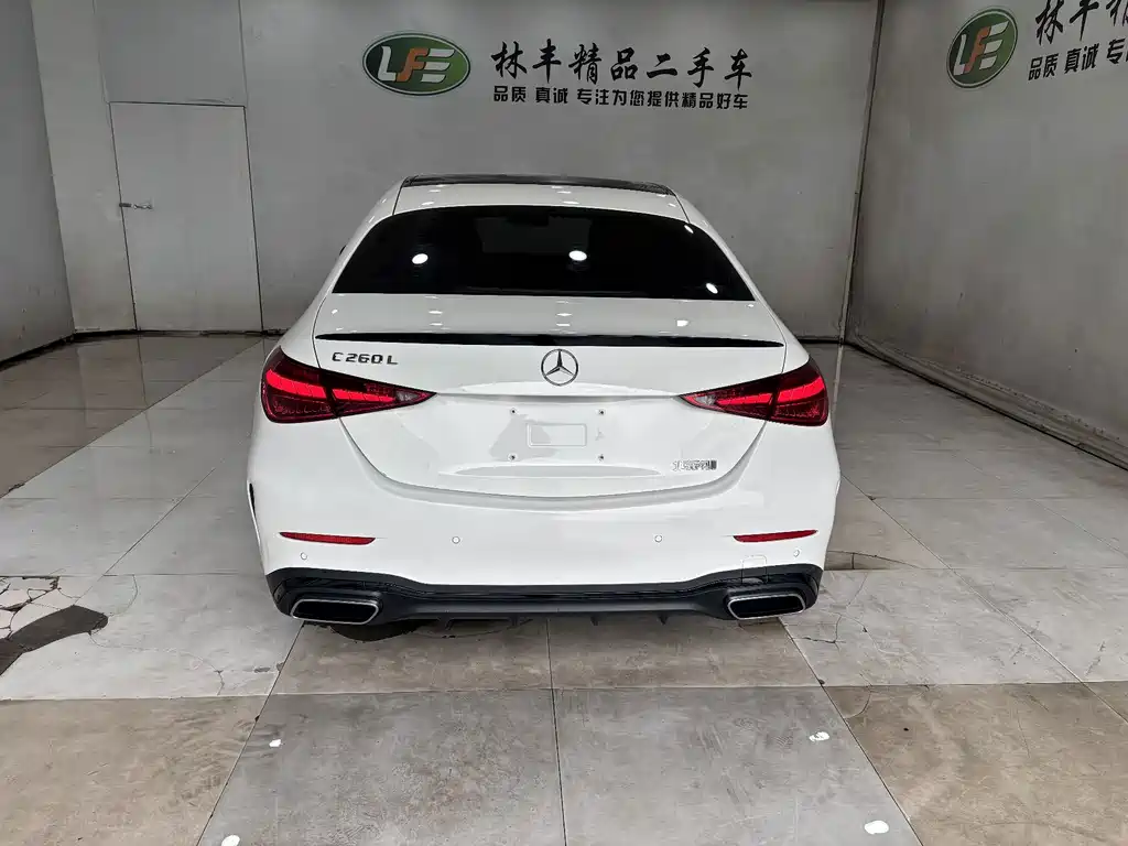 Mercedes-Benz C-Class 2025 — фото 10