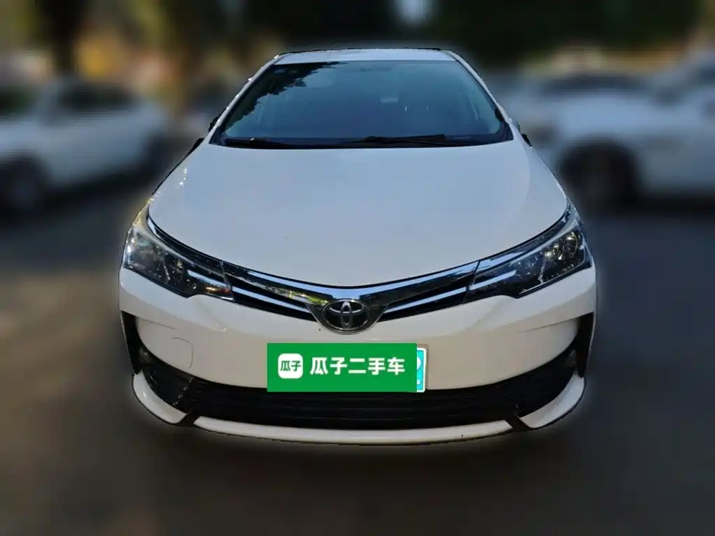 Toyota Corolla 2017 — фото 24