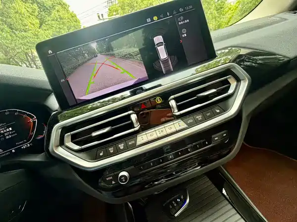 BMW X3 2023