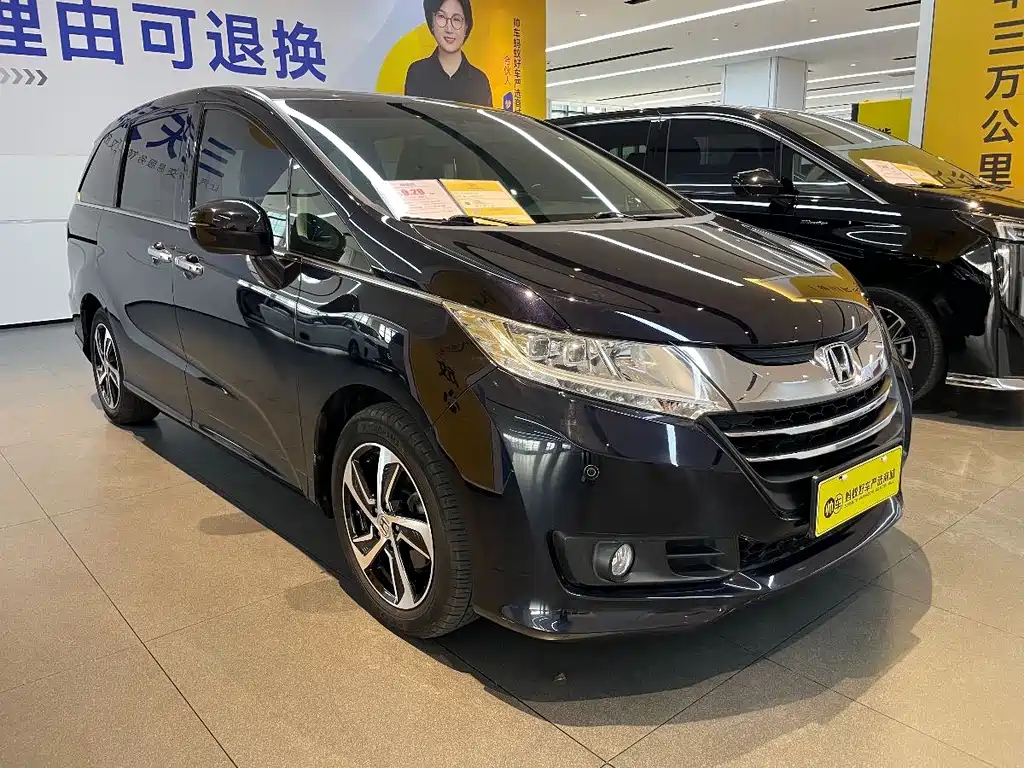 Honda Odyssey 2016 — фото 3