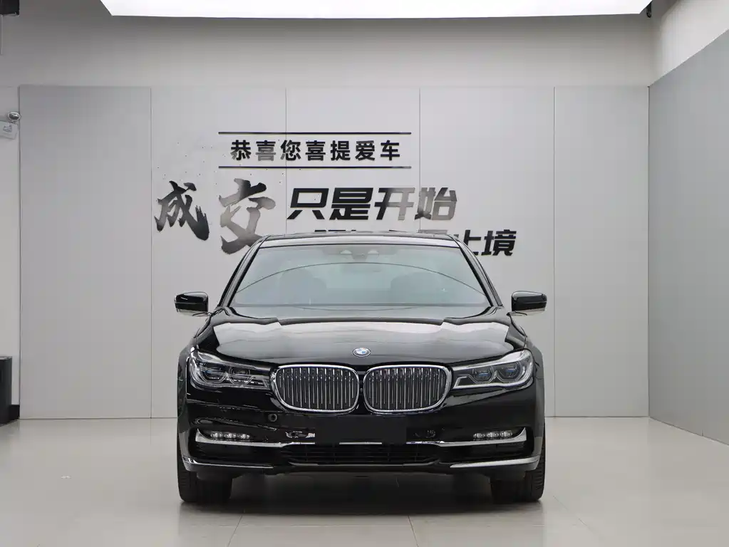 BMW 7 Series 2019 — фото 2
