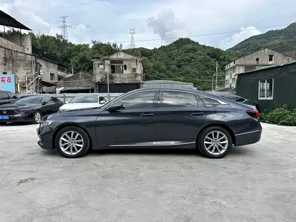 Honda Accord 2022