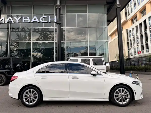 Mercedes-Benz A-Class 2021
