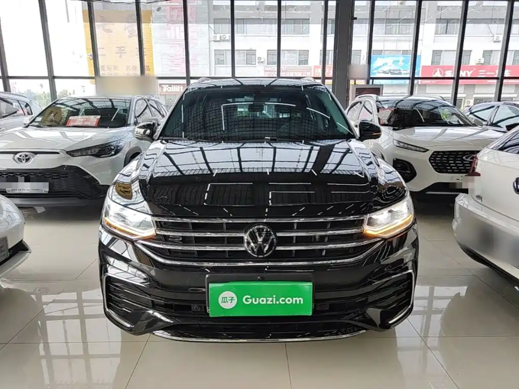 Volkswagen Tiguan L 2024