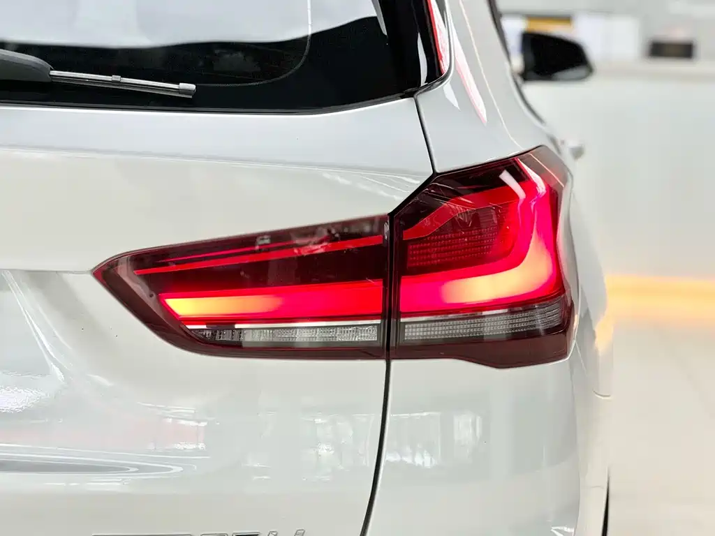 BMW X1 2022 — фото 18