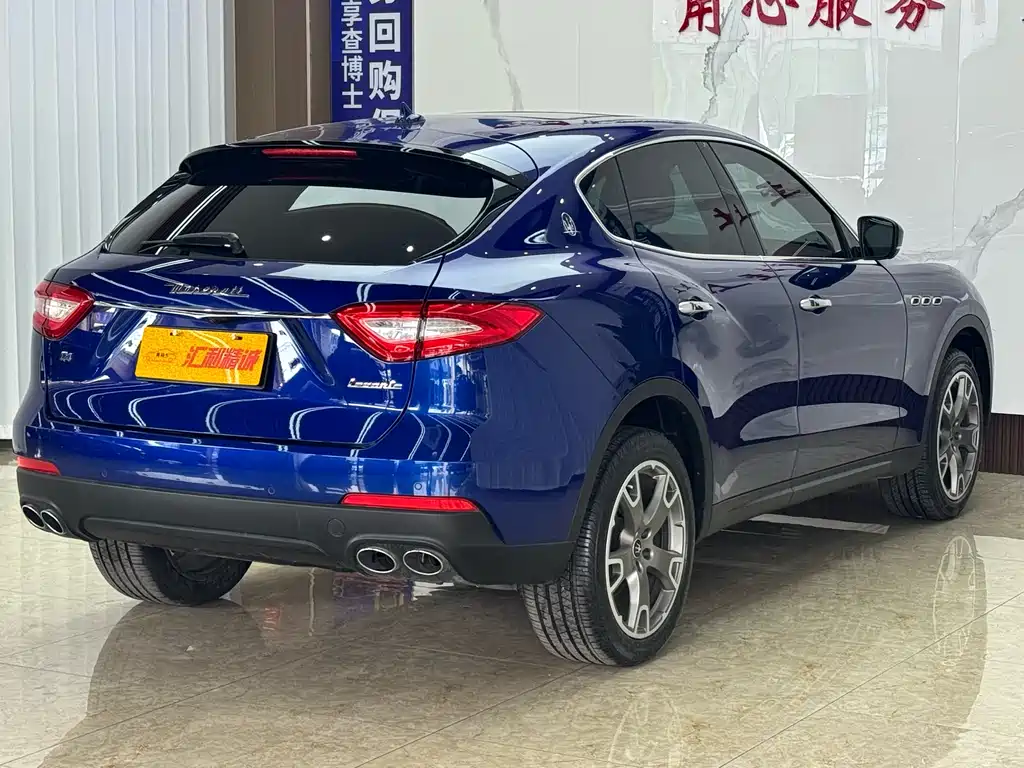Maserati Levante 2021 — фото 24