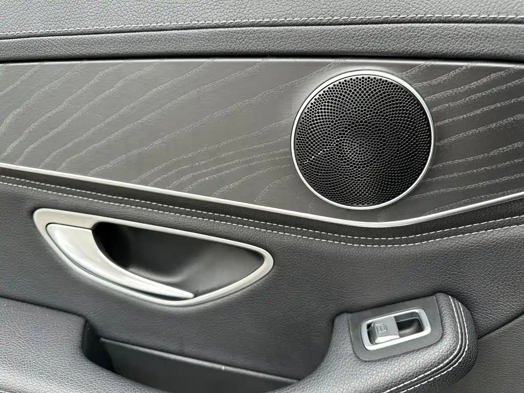Mercedes-Benz C-Class 2019 — фото 14