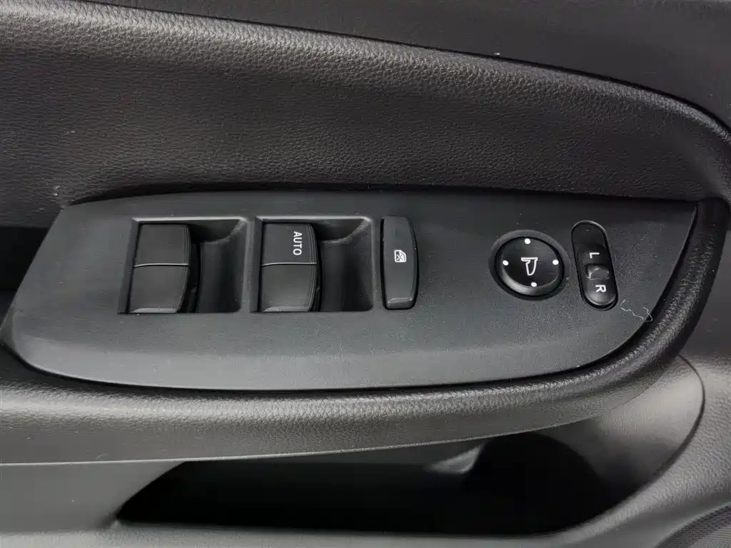 Honda Fit 2023 — фото 9