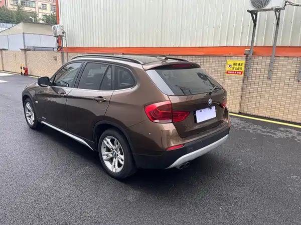 BMW X1 2012