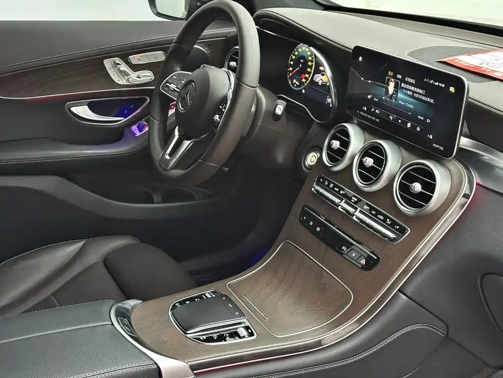 Mercedes-Benz GLC 2022 — фото 20