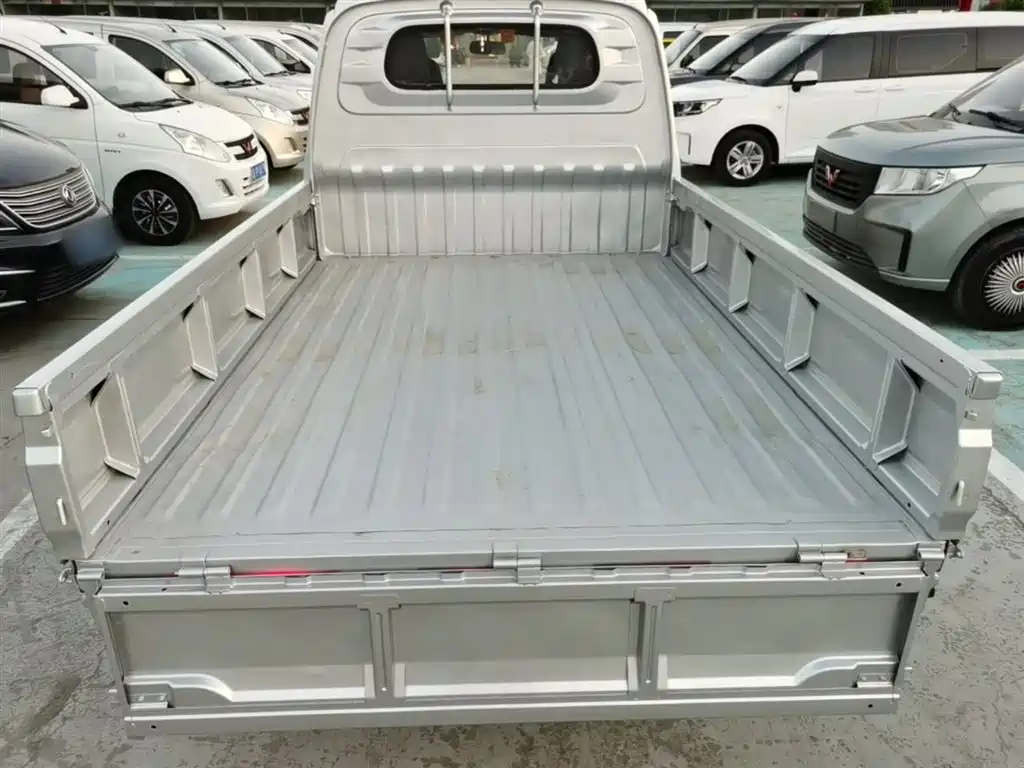 Wuling Rongguang New Truck 2020 — фото 15