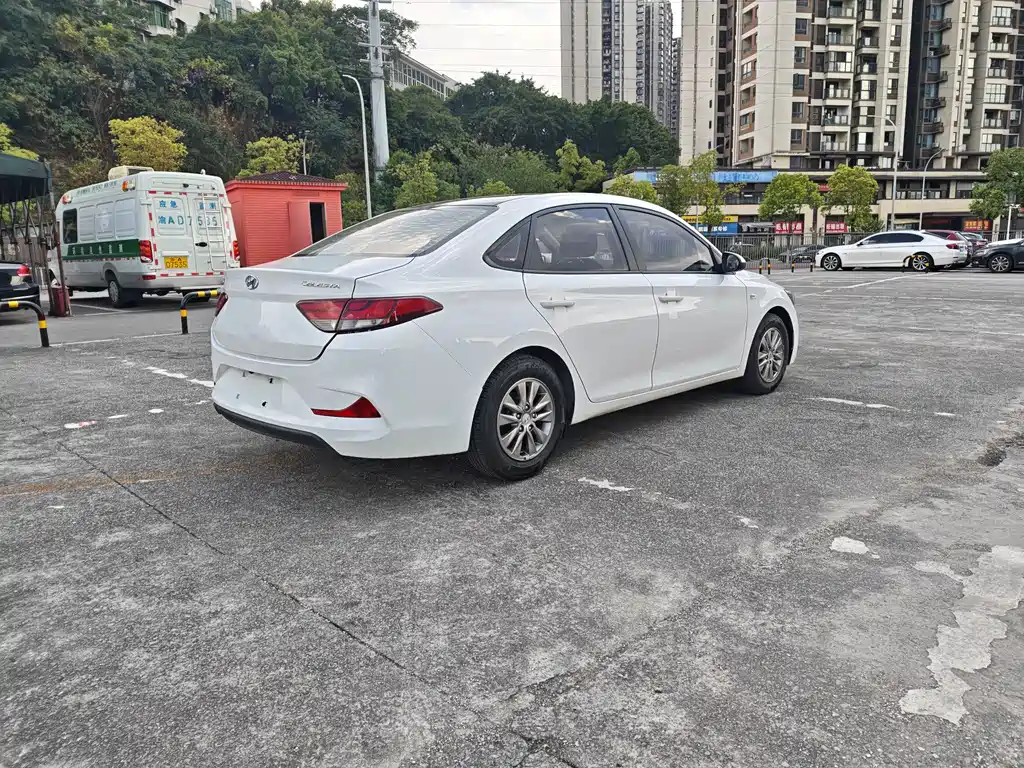 Hyundai Joyful 2017