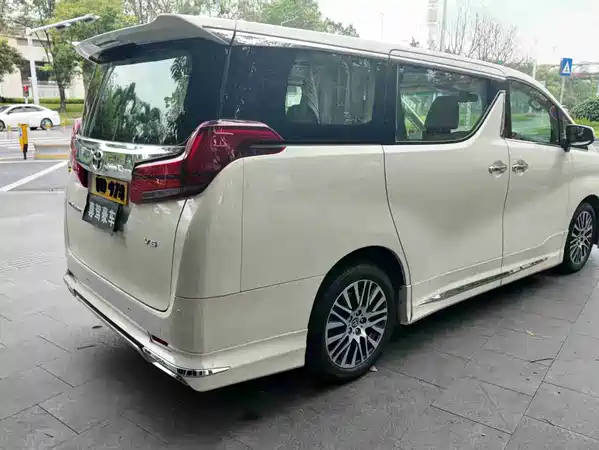 Toyota Alphard 2017